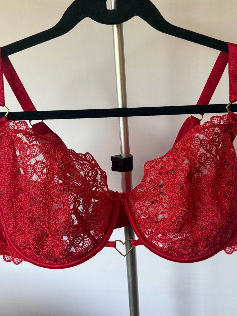 Victoria's Secret Red Lace Underwire Bra with Gold Heart Accent